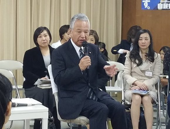 甘利明議員「竹内涼真とよく間違えられる甘利明です」保育園の父母会講演250名を前に鉄板ネタを披露