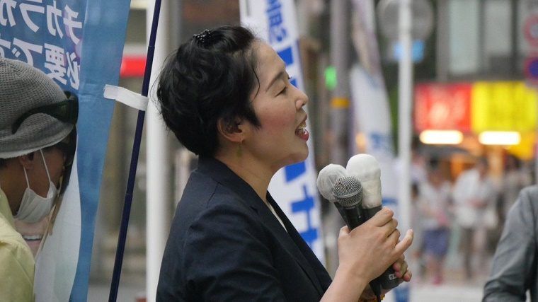 【震災デマ】立憲民主候補・おしどりマコ「東京電通は震災翌日にみんな大阪に逃げた」→電通が否定「常識的に考えられない」